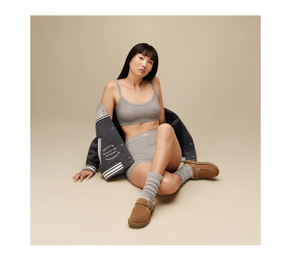 UGG Goldenstar Evelina Clog - Chestnut