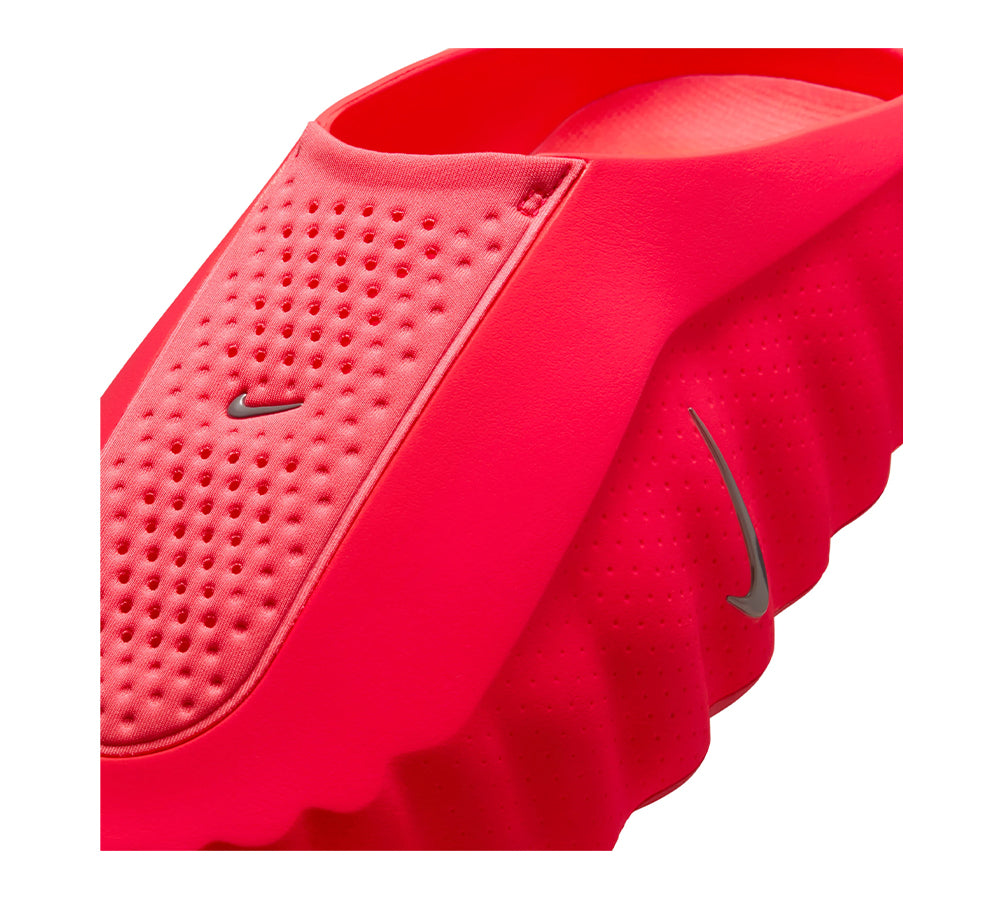 Nike Mind 001 Slide - Solar Red