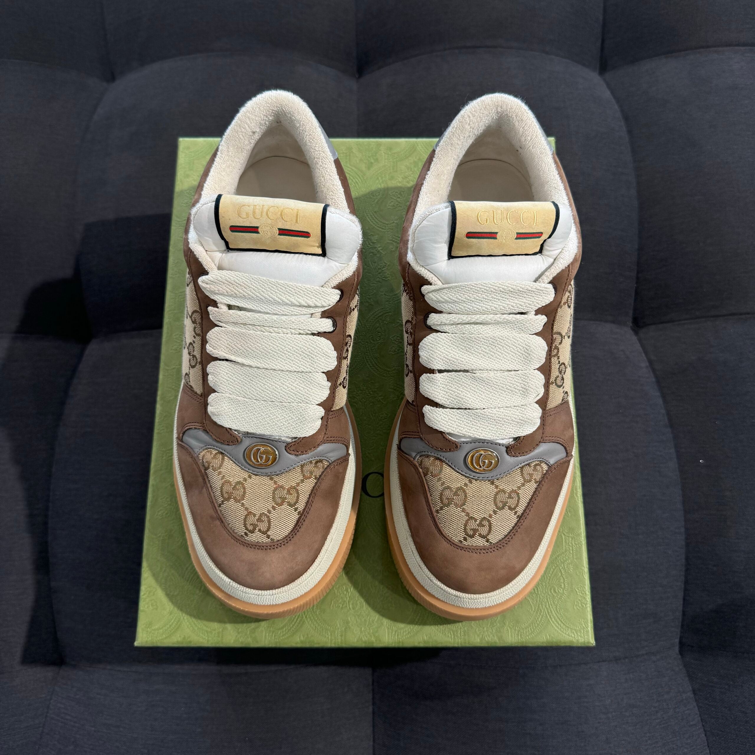 GUCCI Screener 44 - GG Supreme Sneakers (USADO)