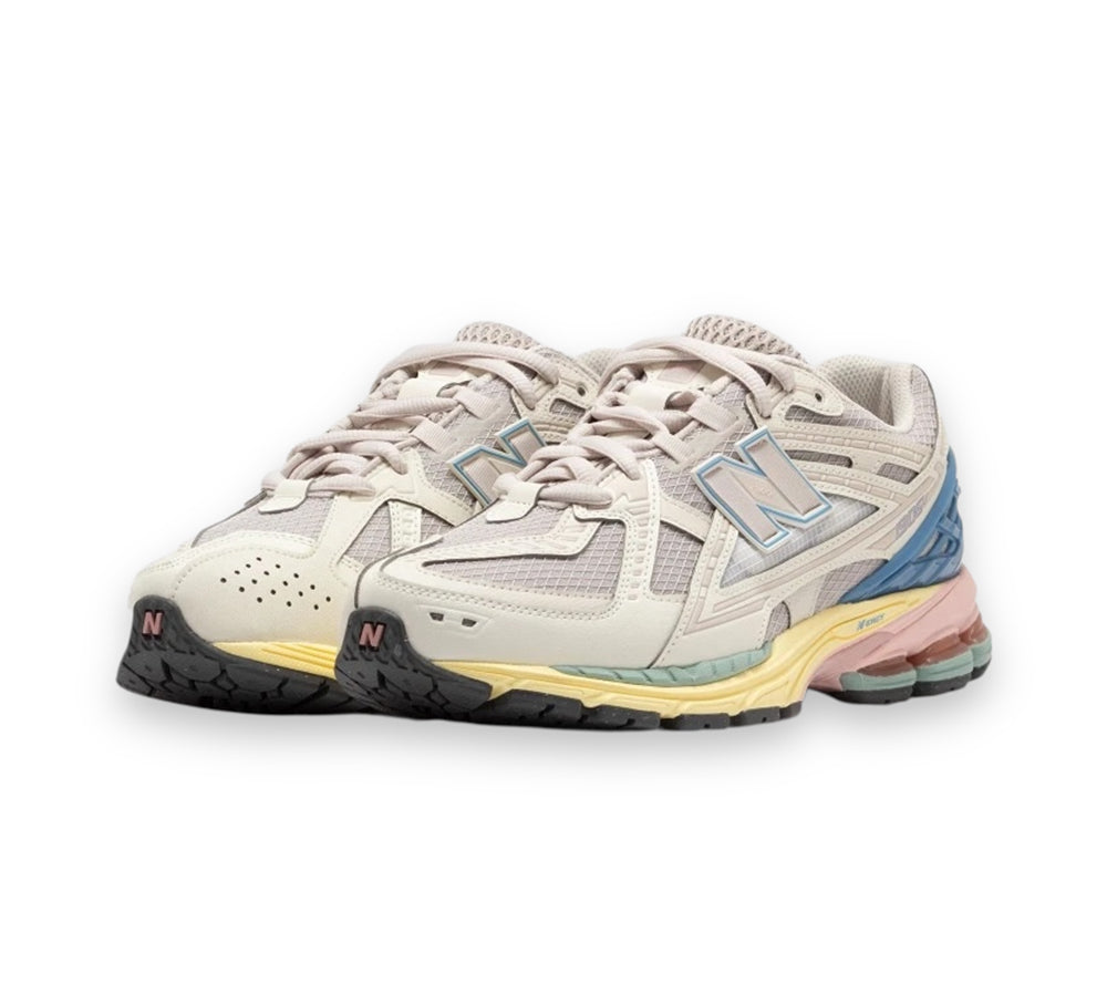 New Balance 1906U - Lunar New Year