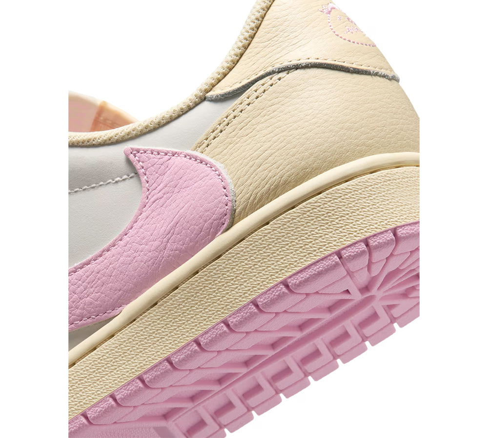 Jordan 1 Retro Low OG SP - Travis Scott Shy Pink