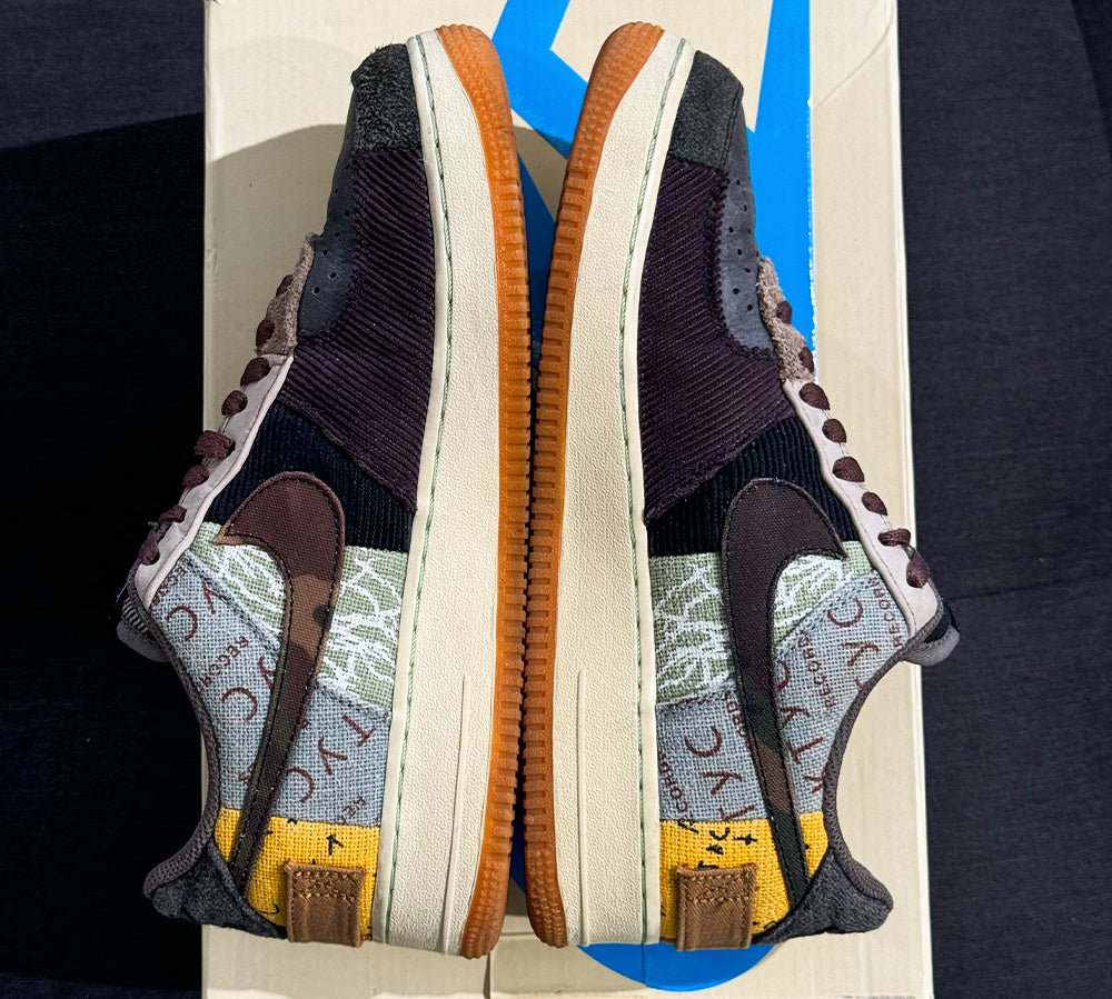 Nike Air Force 1 Low - Travis Scott Cactus Jack 42 - USADO