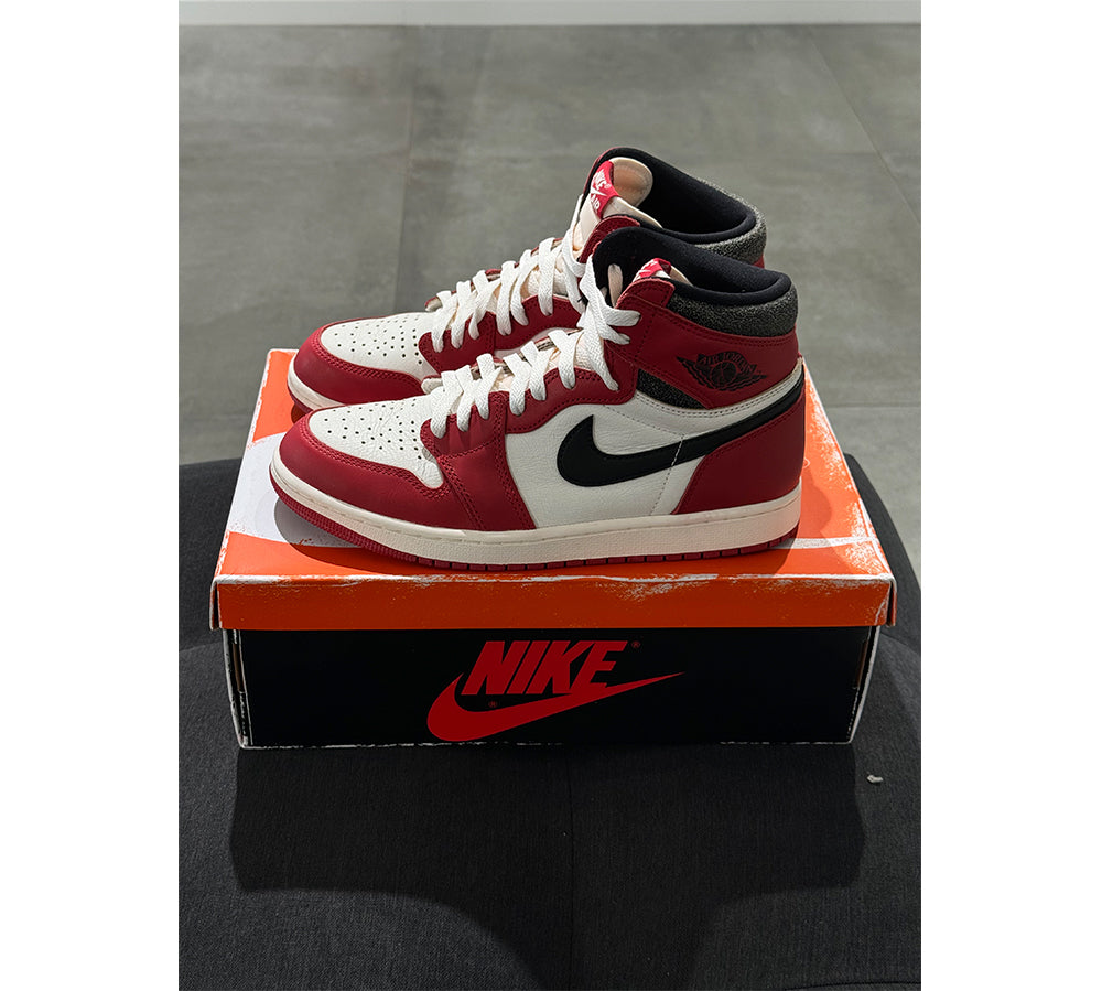 Jordan 1 Retro High OG (42.5) - Chicago Lost and Found (USADO)