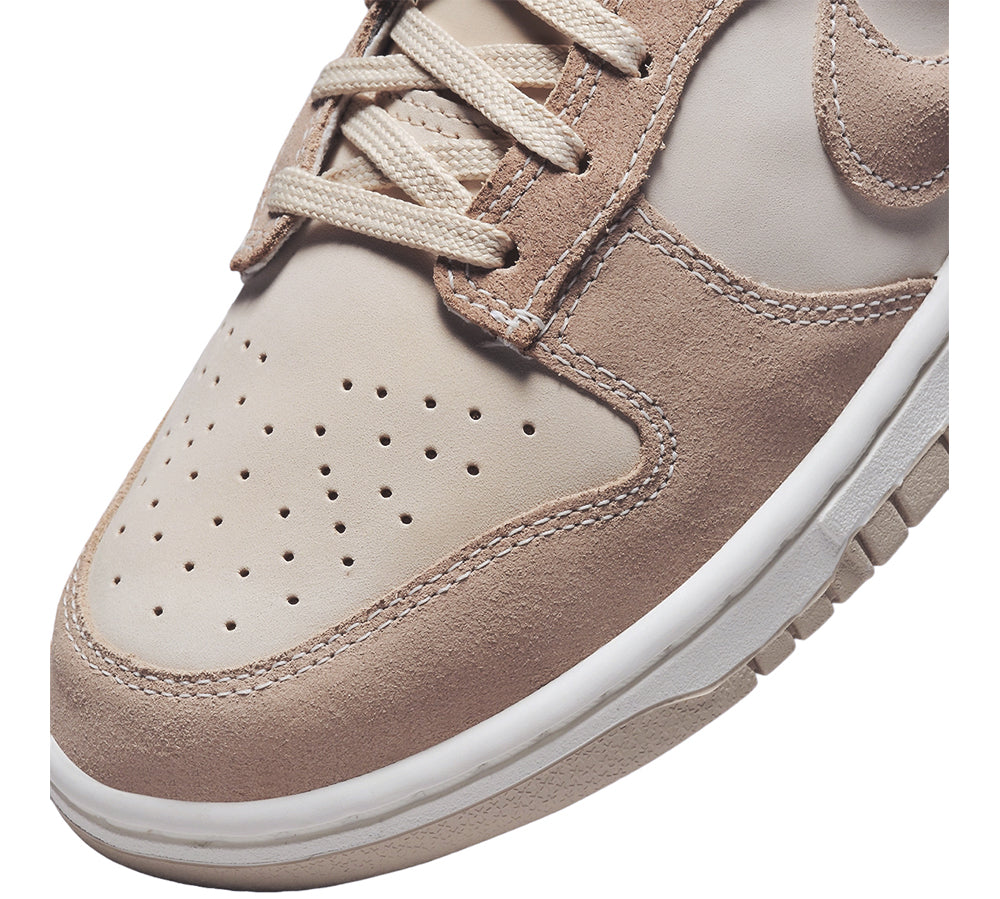 Nike Dunk Low SE - Sand Drift (W)