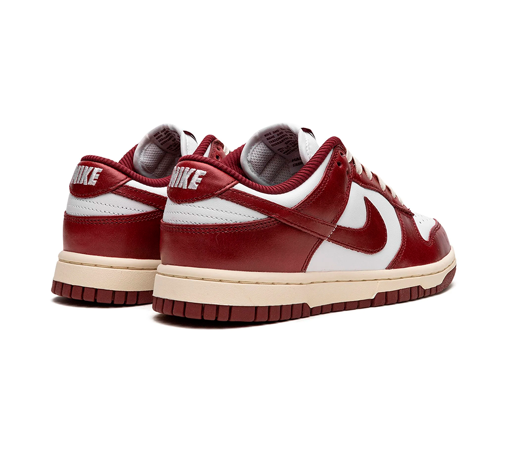 Nike Dunk Low PRM - Vintage Team Red (W)