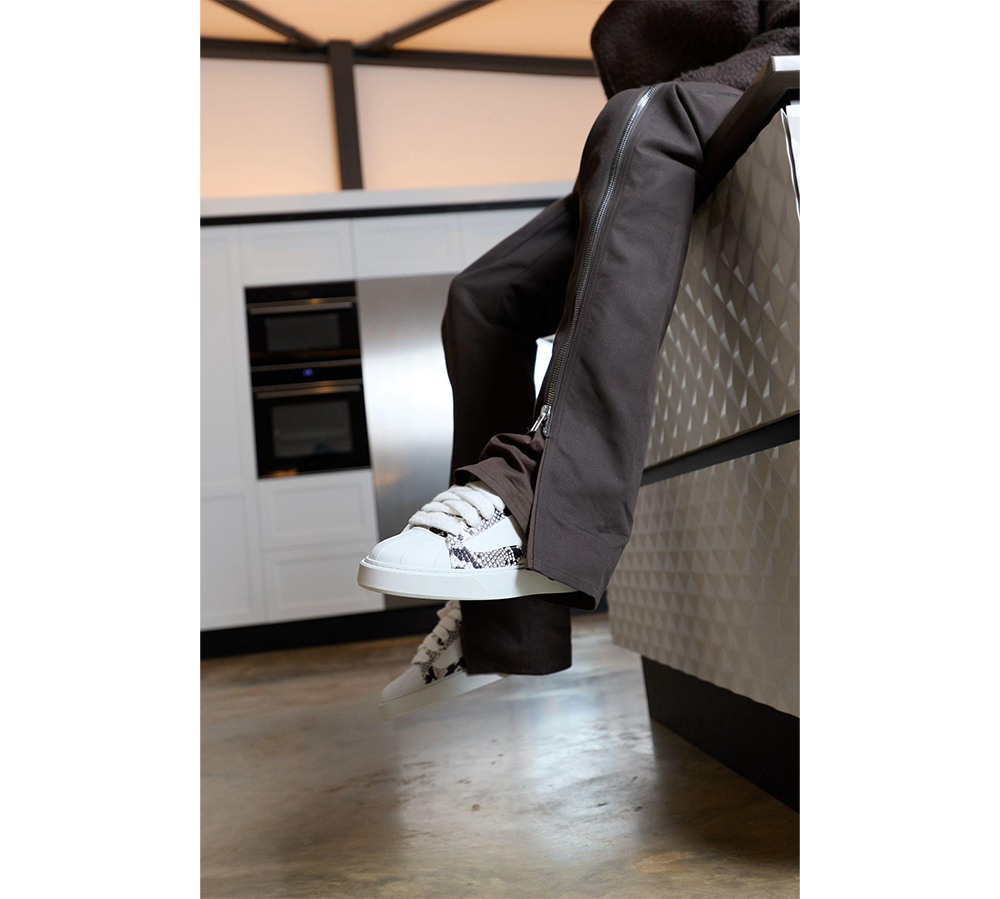 NUMERIŚ Eclipse - Pyhton White