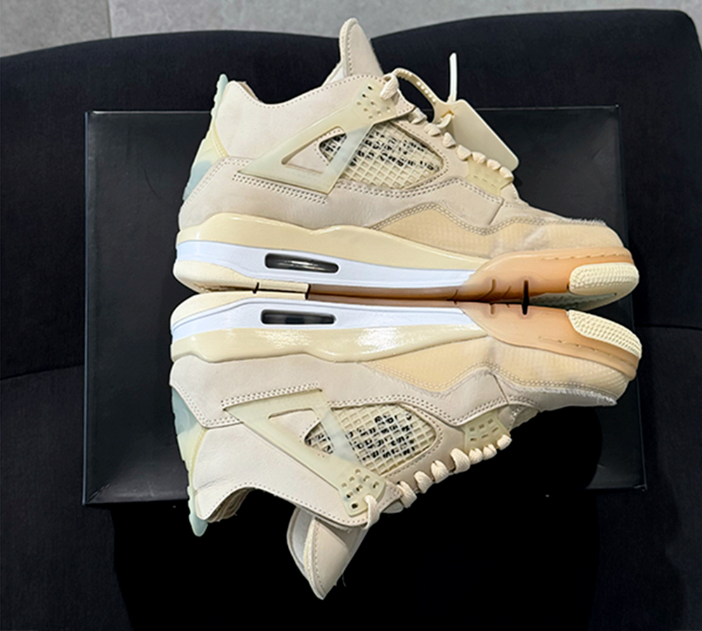 Jordan 4 Retro (40) - Off-White Sail (USADO)