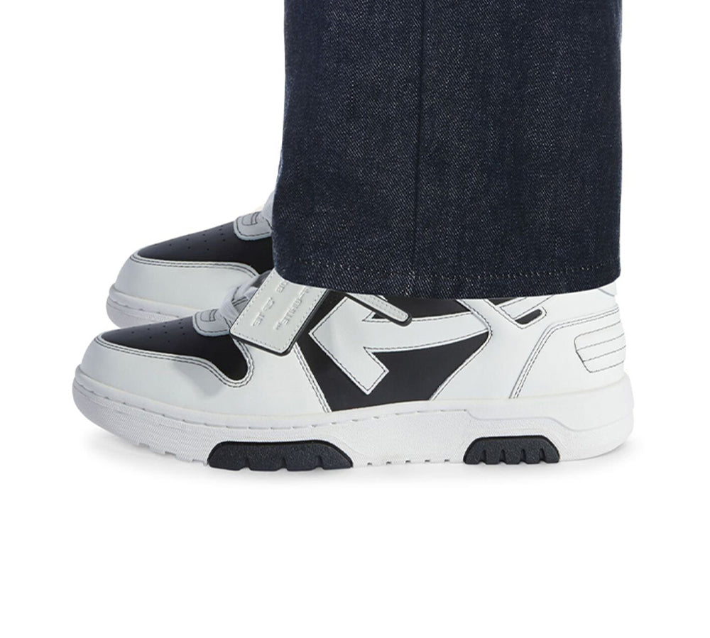 OFF-WHITE Out Of Office OOO Low Tops - Black White