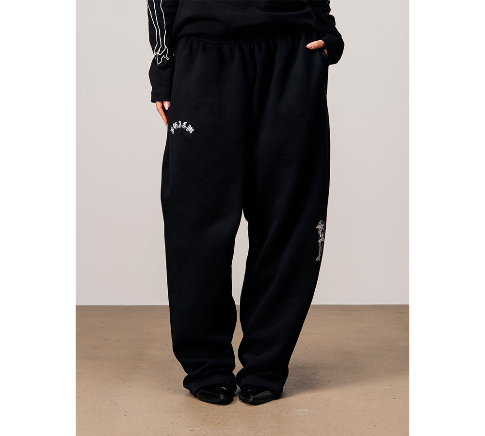Realm Opo "REALM" Trackpants - Black