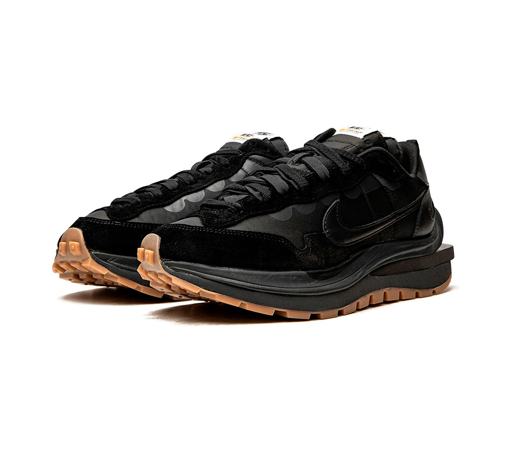 Nike Vaporwaffle Sacai - Black Gum