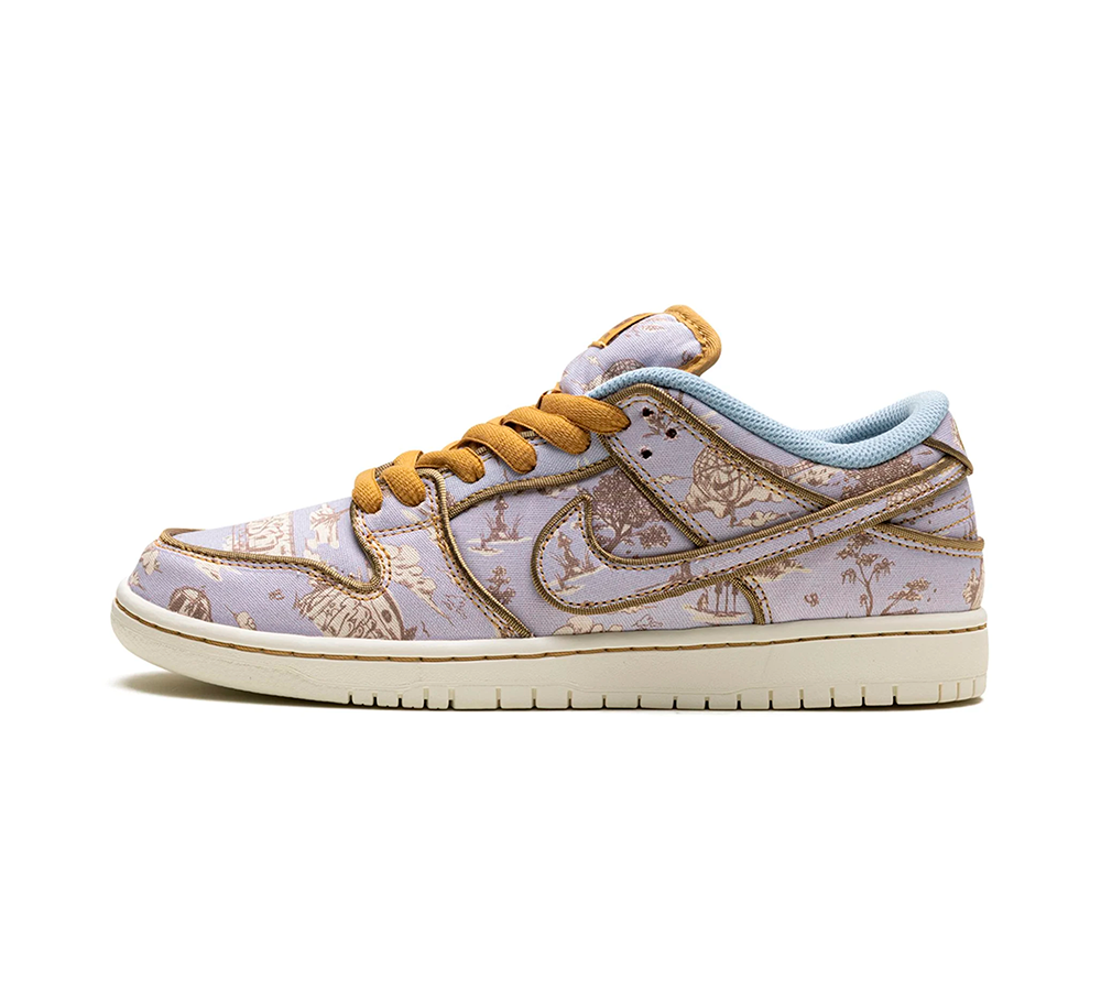 Nike SB Dunk Low PRM - City of Style