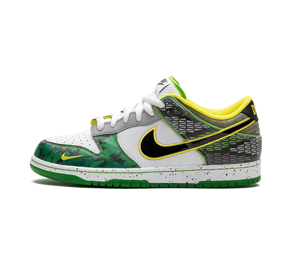 Nike Dunk Low - What the Duck Away University of Oregon PE