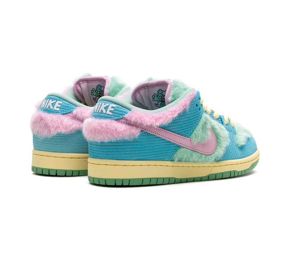 Nike SB Dunk Low - Verdy Visty