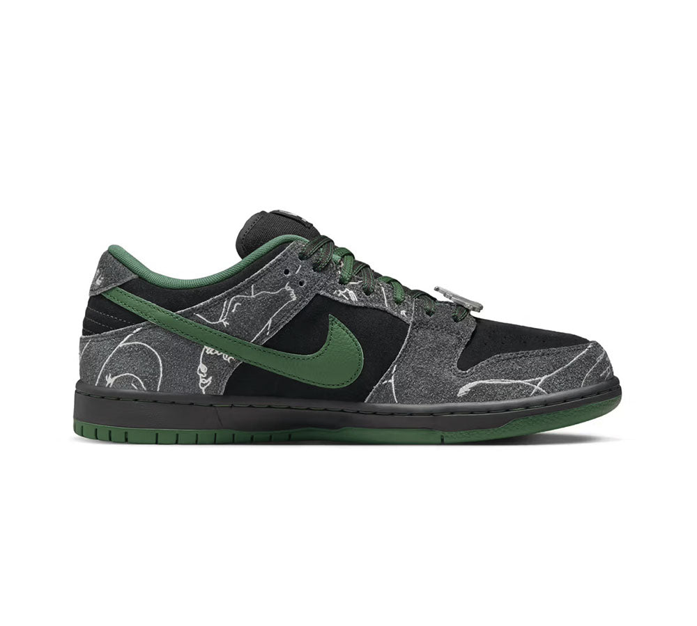 Nike SB Dunk Low - There Skateboards