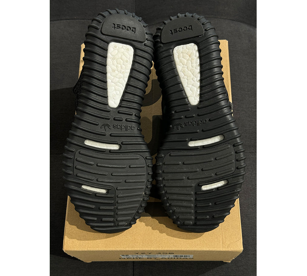 Adidas Yeezy Boost 350 (42) - Pirate Black (USADO)