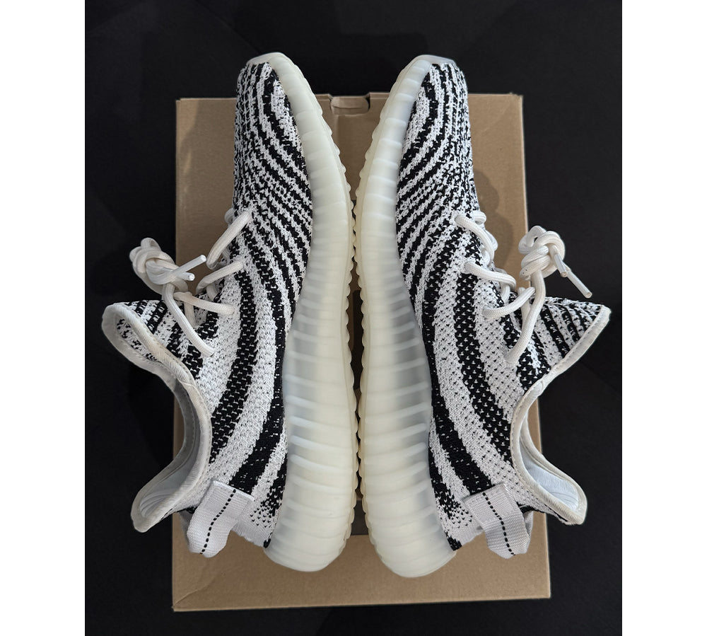 adidas Yeezy Boost 350 V2 Zebra (USADO) - 42 2/3