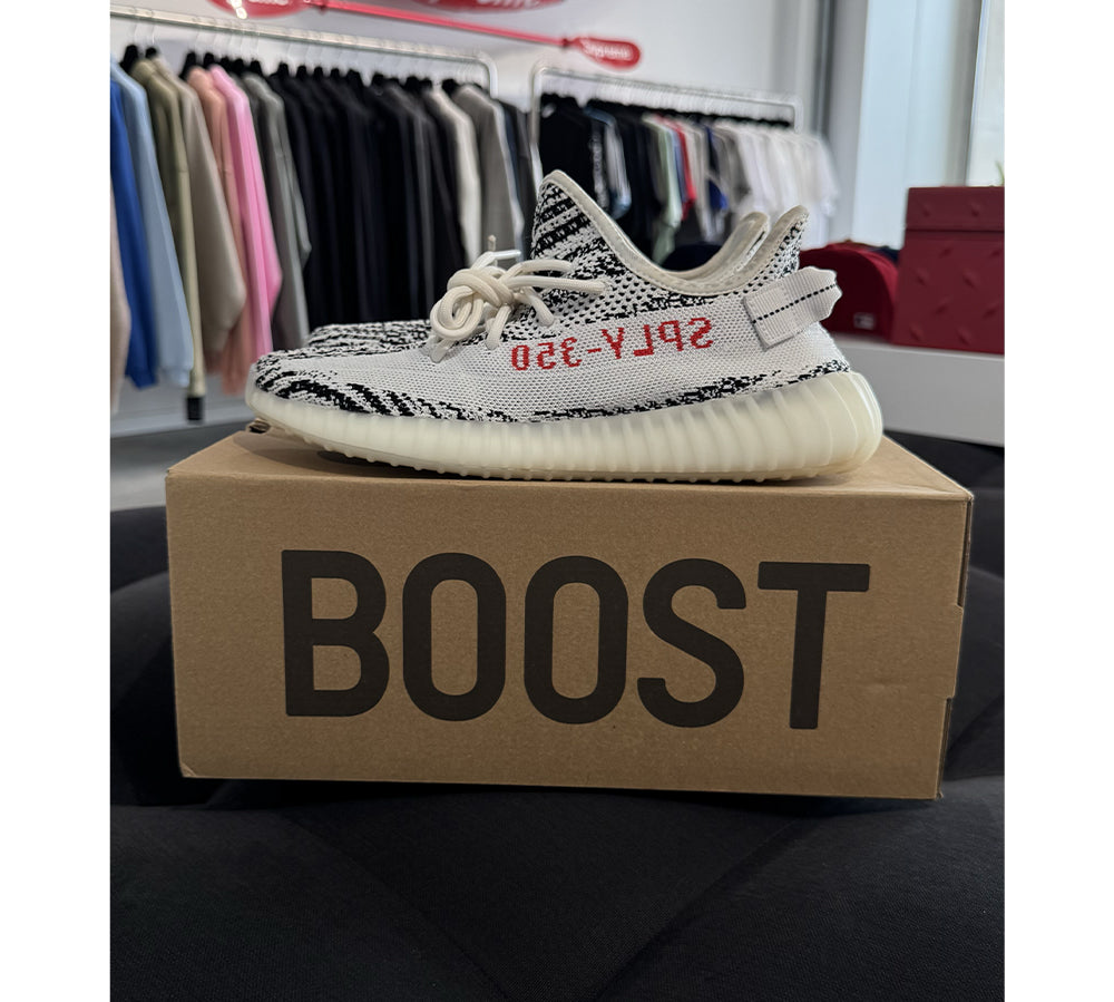 adidas Yeezy Boost 350 V2 Zebra (USADO) - 42 2/3